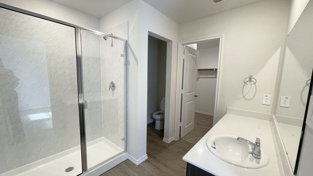 Furnished interior view inside a new home in Hanolley Hills, Sherman (Image 5).