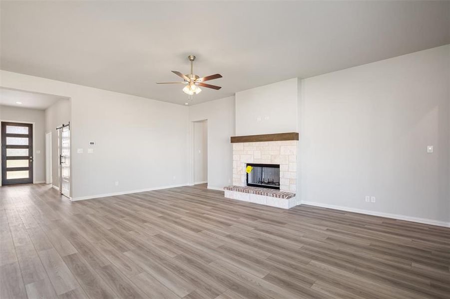 Spacious, unfurnished interior of a new home in Fairview Meadows, New Fairview (Image 11).
