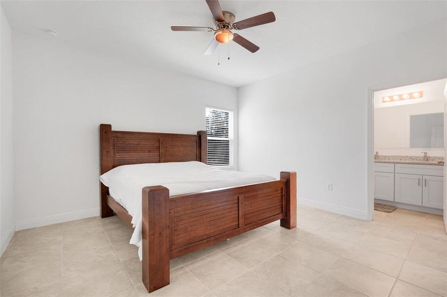 Furnished interior view inside a new home in , Ocala (Image 12).