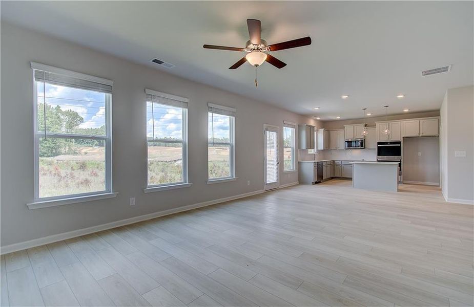 Spacious, unfurnished interior of a new home in Chapel Hill, Newnan (Image 12). Spacious, unfurnished interior of a new home in Chapel Hill, Newnan (Image 12).