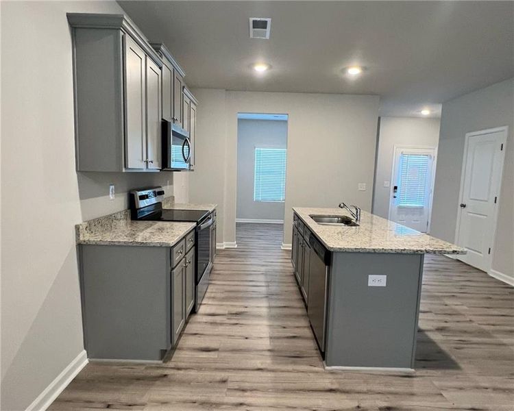 Furnished interior view inside a new home in , Union City (Image 4).