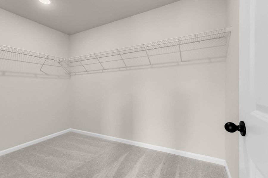 Spacious, unfurnished interior of a new home in , Summerville (Image 7).