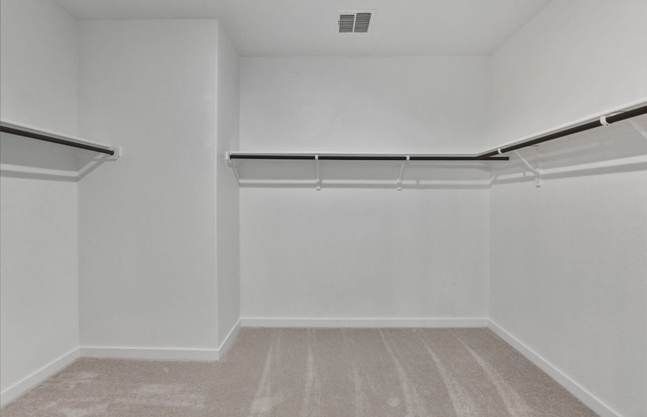 Spacious, unfurnished interior of a new home in Cameron Place, Austin (Image 38).