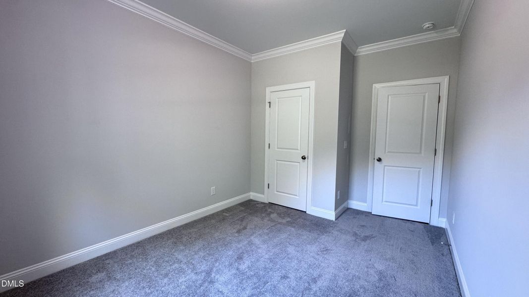 Bedroom 5 (1F)