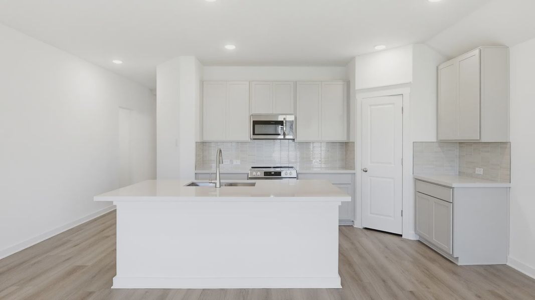 Avalon - Kitchen - Representative