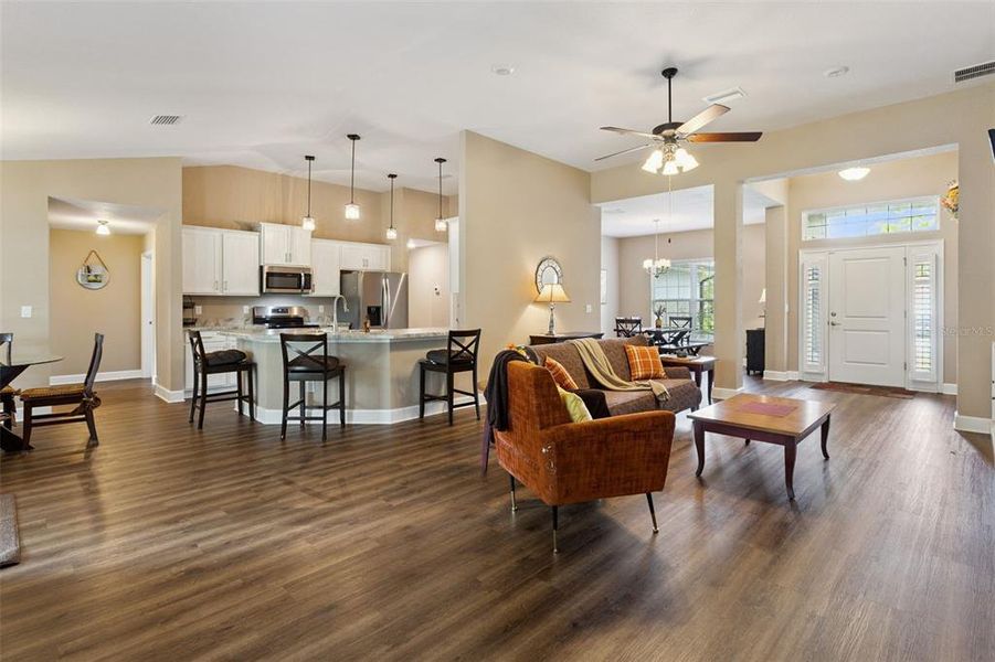 Furnished interior view inside a new home in Royal Highlands, Weeki Wachee (Image 28).