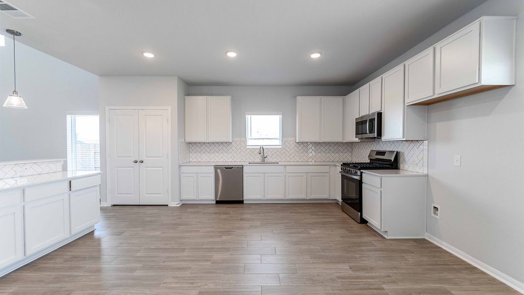 Furnished interior view inside a new home in Briarwood, Elgin (Image 6).