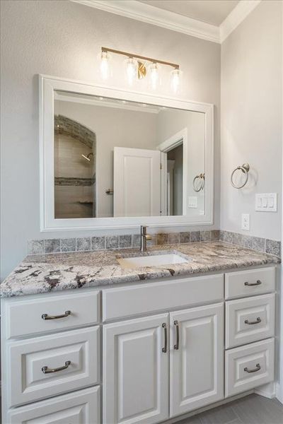 Furnished interior view inside a new home in , Weatherford (Image 11).