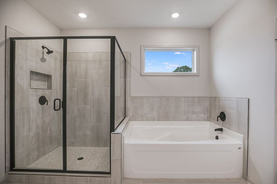 Furnished interior view inside a new home in Parmer Farms, Roopville (Image 12).