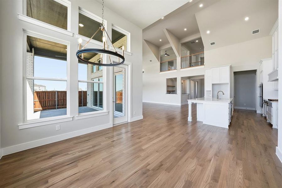 Spacious, unfurnished interior of a new home in , Prosper (Image 35).