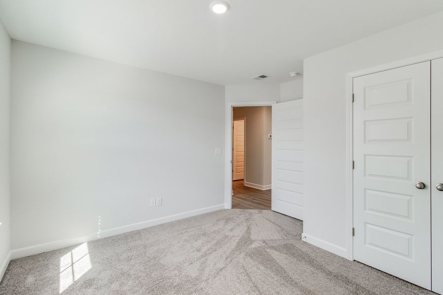 Spacious, unfurnished interior of a new home in Pebble Branch, Chapin (Image 36). Spacious, unfurnished interior of a new home in Pebble Branch, Chapin (Image 36).