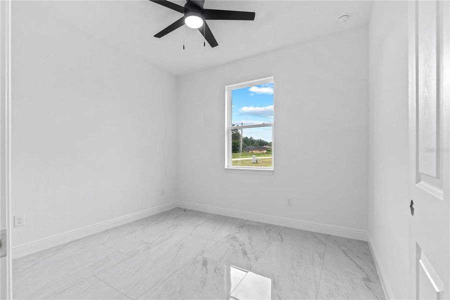 Spacious, unfurnished interior of a new home in , Summerfield (Image 13).