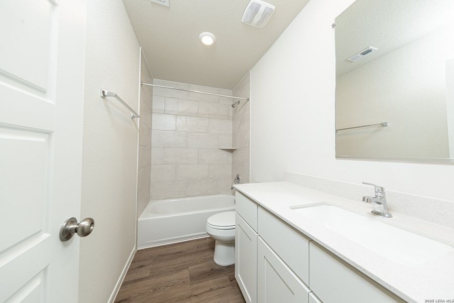 Furnished interior view inside a new home in Timber Creek, San Antonio (Image 5).