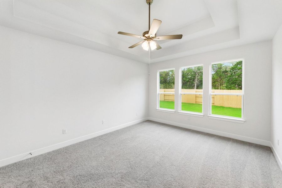Spacious, unfurnished interior of a new home in The Colony, Bastrop (Image 27).