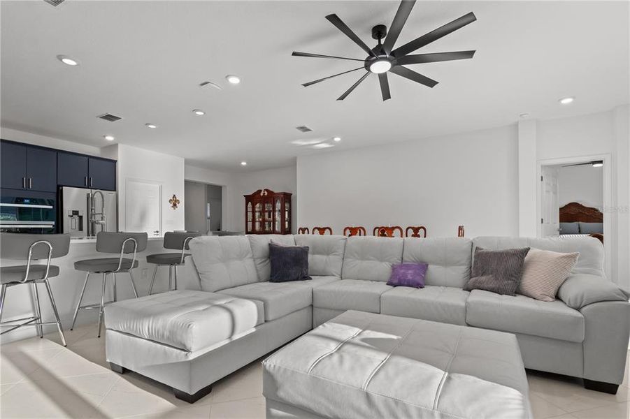 Furnished interior view inside a new home in , Ocala (Image 7).
