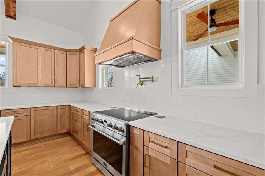 Furnished interior view inside a new home in , Carrollton (Image 7).