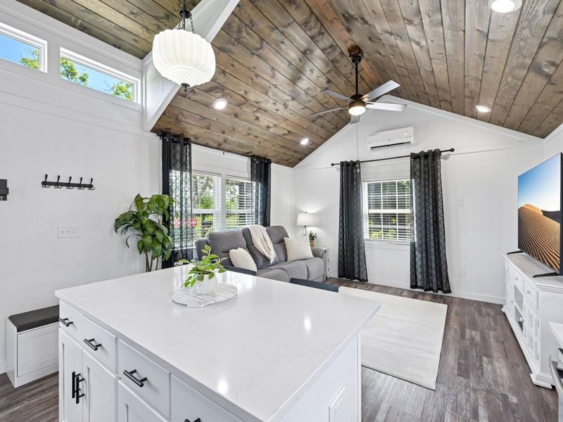 Furnished interior view inside a new home in , Bacliff (Image 8).