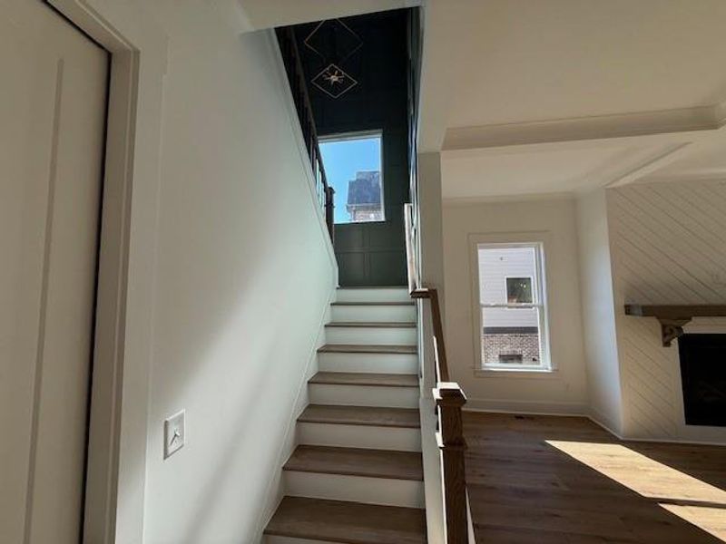 Spacious, unfurnished interior of a new home in , Jefferson (Image 24).