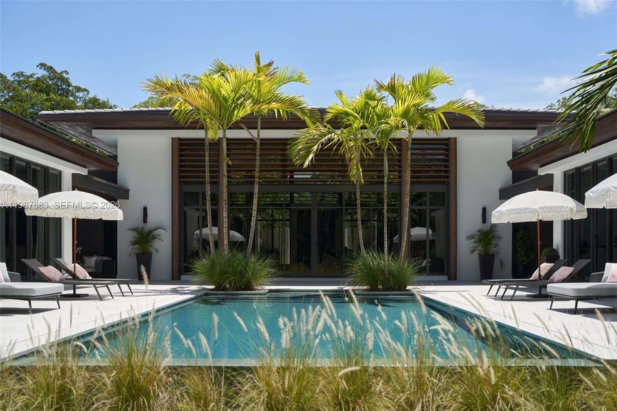 Community amenities in , Pinecrest (Image 35).