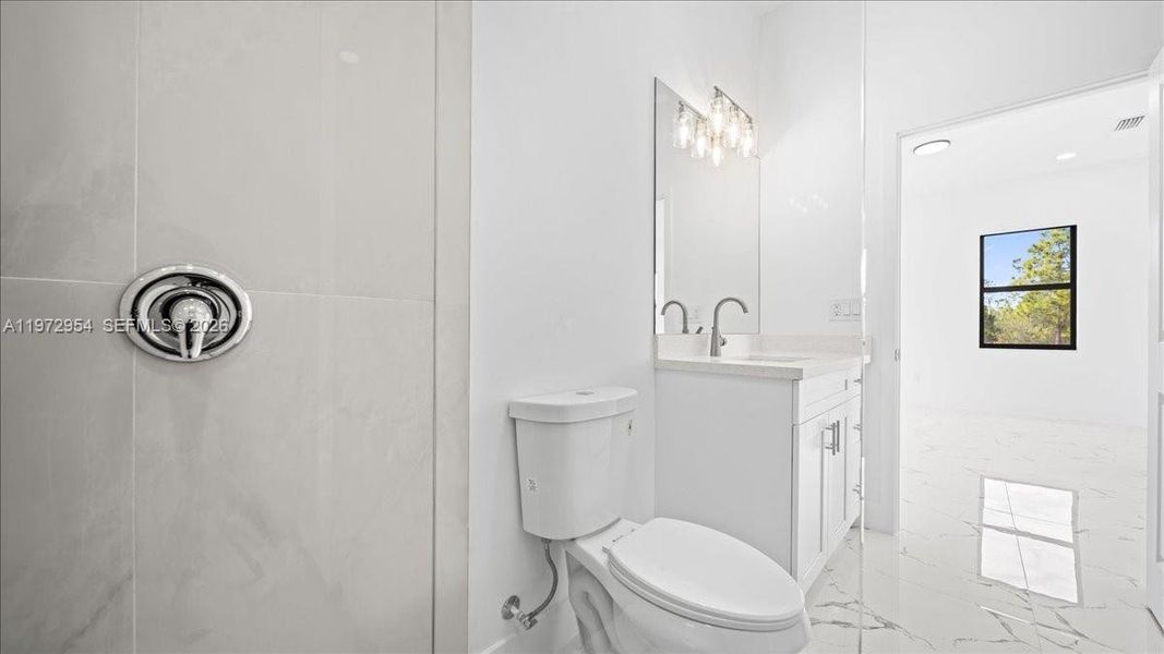 Furnished interior view inside a new home in , Lehigh Acres (Image 10).