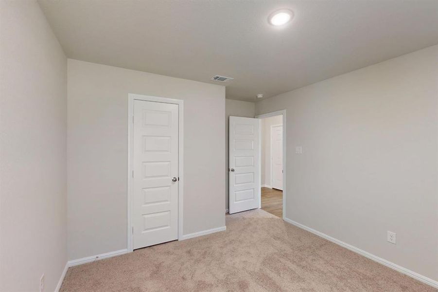 Spacious, unfurnished interior of a new home in Meadow Park, Ponder (Image 24). Spacious, unfurnished interior of a new home in Meadow Park, Ponder (Image 24).