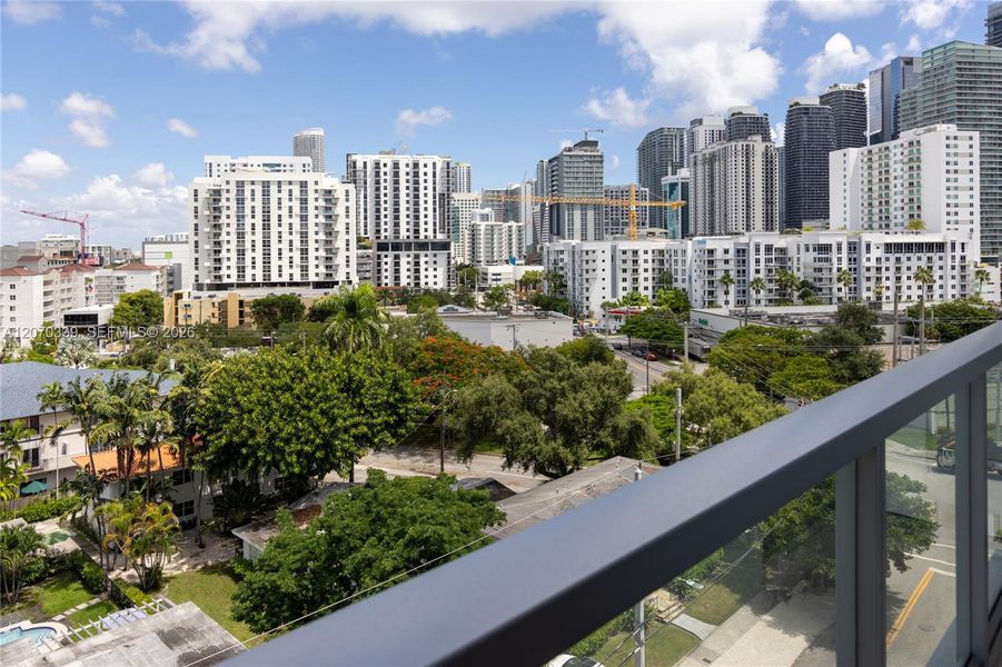 Condo located in Miami, FL showcasing its design and architecture (Image 3). Condo located in Miami, FL showcasing its design and architecture (Image 3).