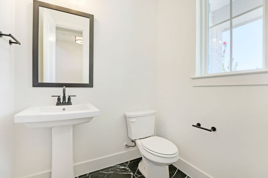1612 Ramble - Powder Bathroom
