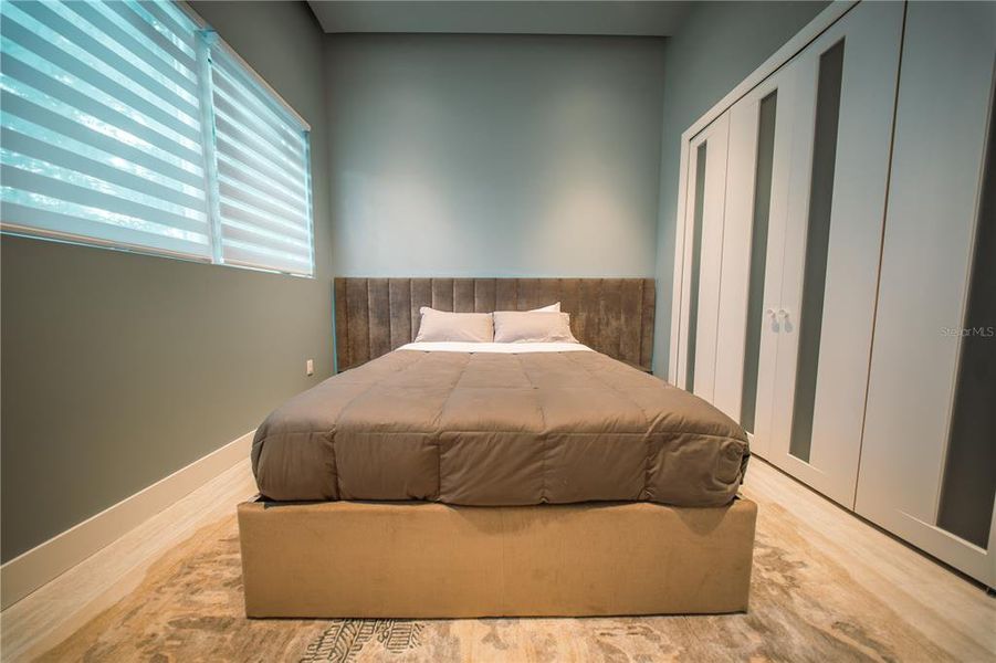 Image 22 of a home in .