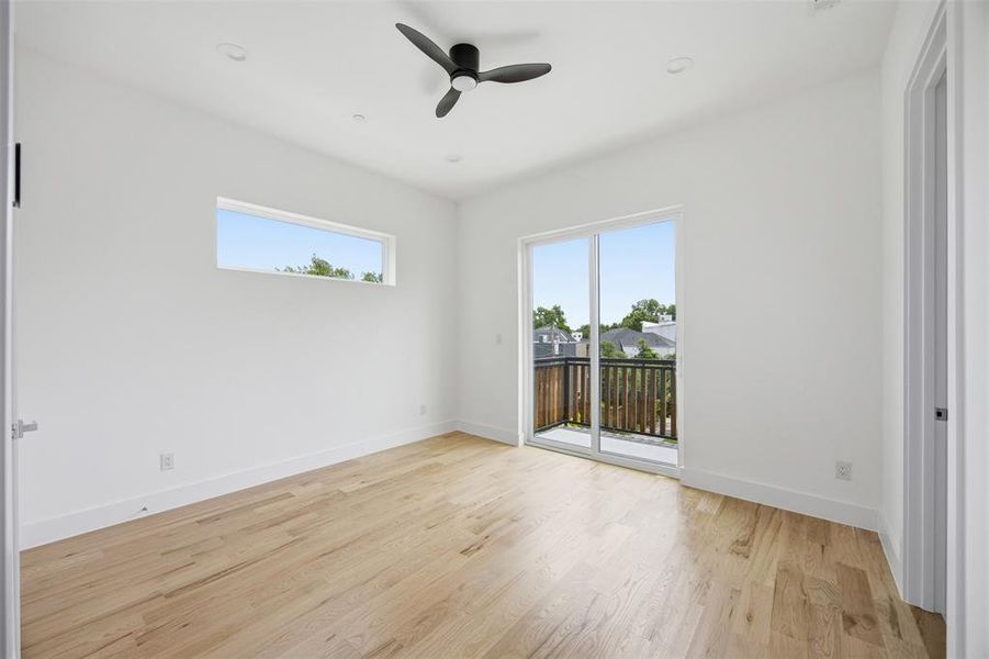 Spacious, unfurnished interior of a new home in , Dallas (Image 20). Spacious, unfurnished interior of a new home in , Dallas (Image 20).