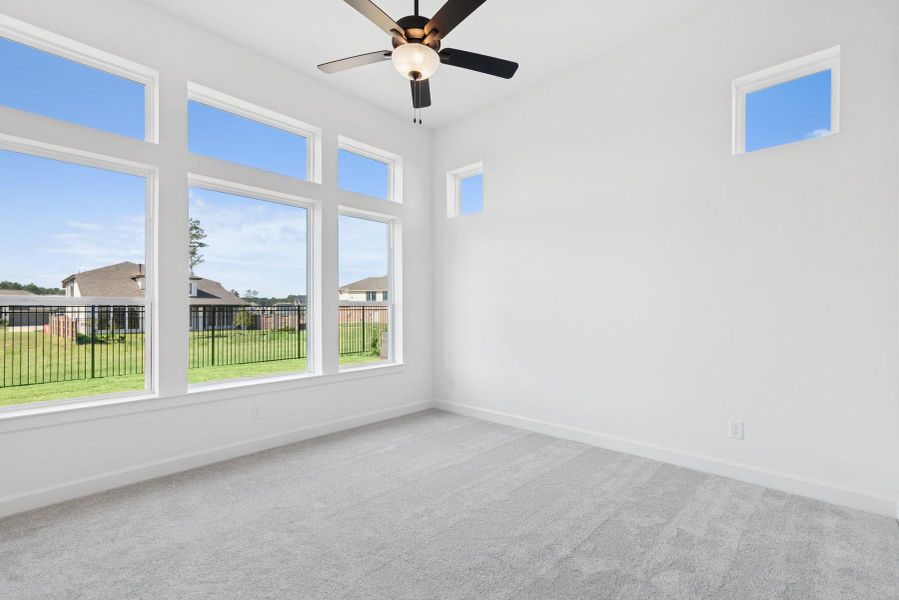 Spacious, unfurnished interior of a new home in ARTAVIA 45' Homesites, Conroe (Image 14).