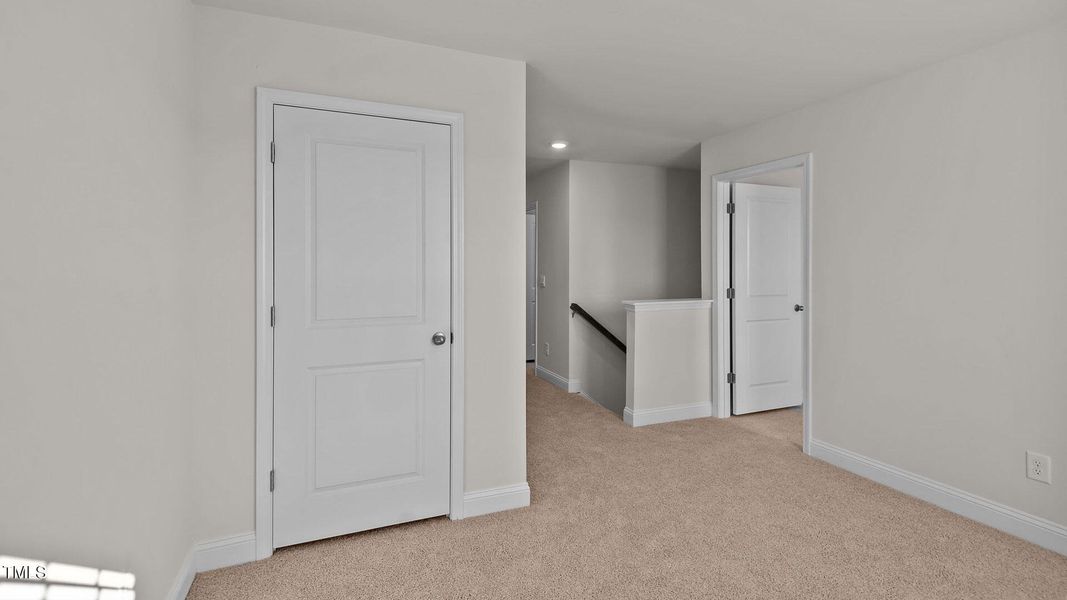 1104 Middlecrest Drive 1104 Middlecrest Drive