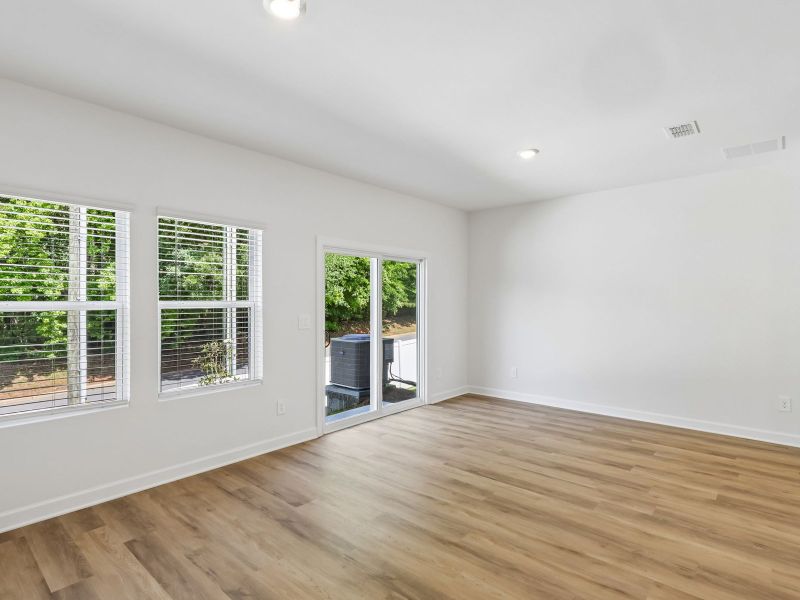 Spacious, unfurnished interior of a new home in Rocky River Towns, Charlotte (Image 12). Spacious, unfurnished interior of a new home in Rocky River Towns, Charlotte (Image 12).