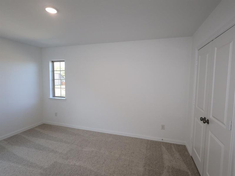 Spacious, unfurnished interior of a new home in Vintage Village, Argyle (Image 26).