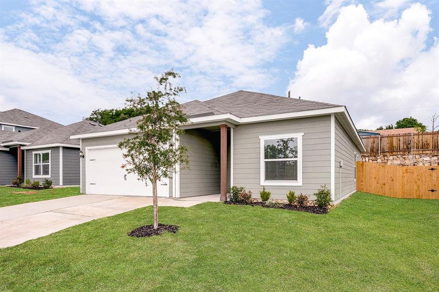Front exterior of a new home in College Park, Dallas, TX, highlighting curb appeal (Image 2). Front exterior of a new home in College Park, Dallas, TX, highlighting curb appeal (Image 2).