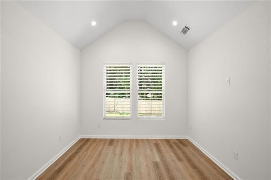 Spacious, unfurnished interior of a new home in , Atlanta (Image 26).