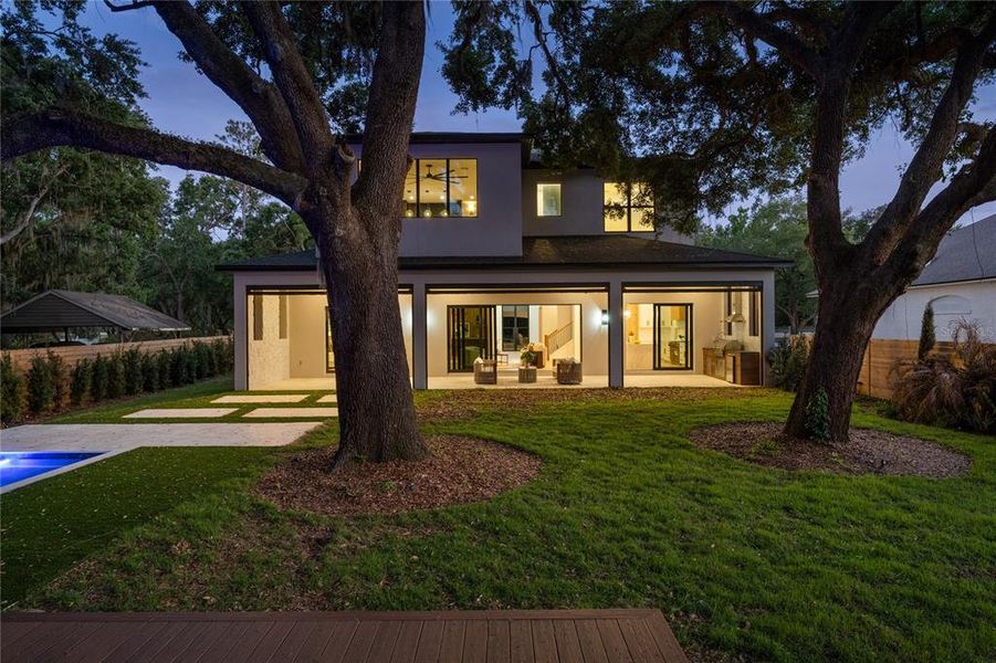 Exterior details and patio area of a home in , Windermere (Image 33).