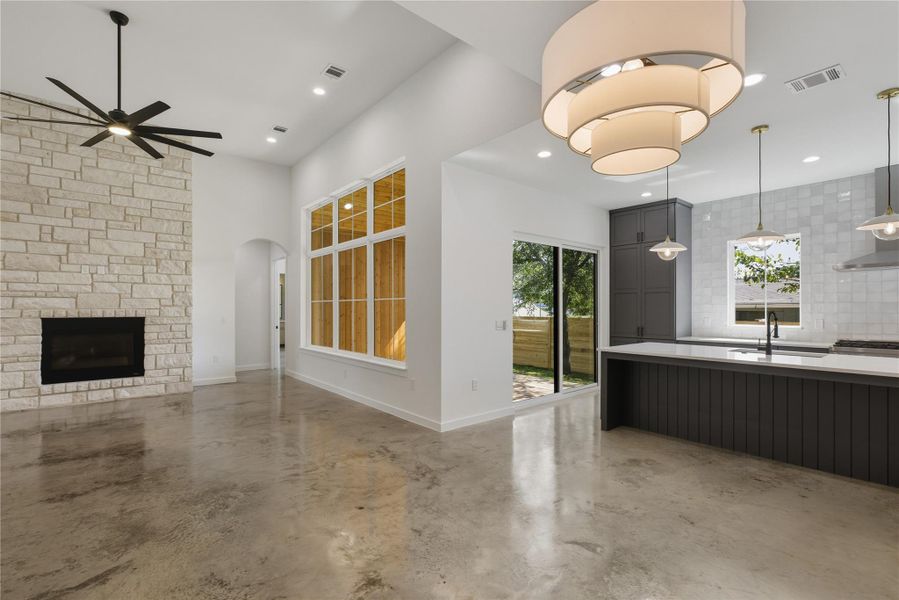 Image 34 of a home in . Image 34 of a home in .