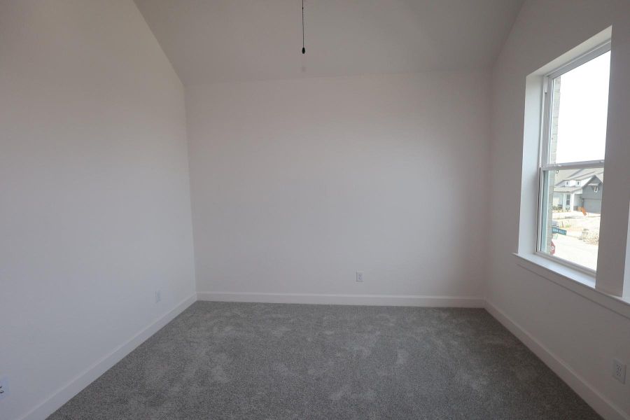 Spacious, unfurnished interior of a new home in Pomona - Grove Row Collection, Manvel (Image 18).