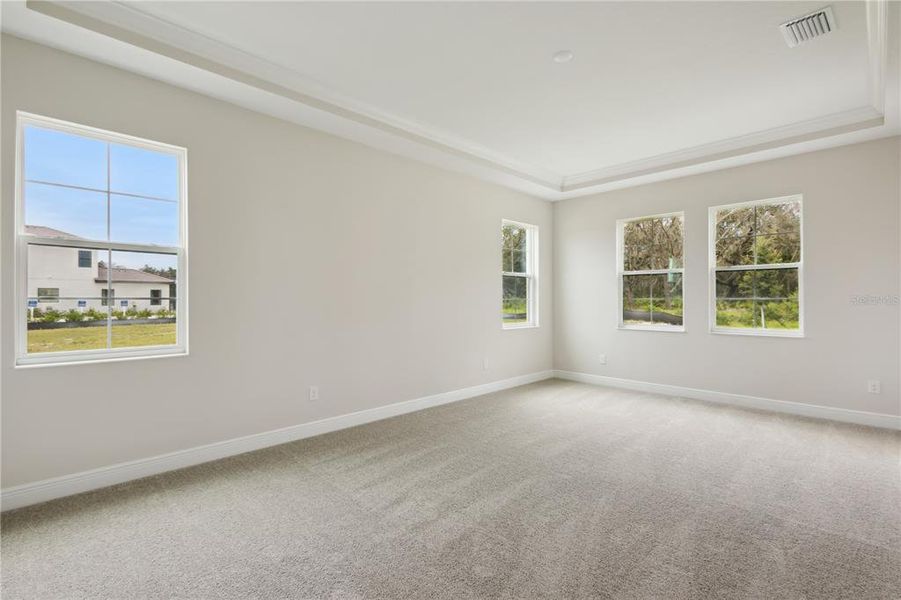 Spacious, unfurnished interior of a new home in Triple Creek, Riverview (Image 25).