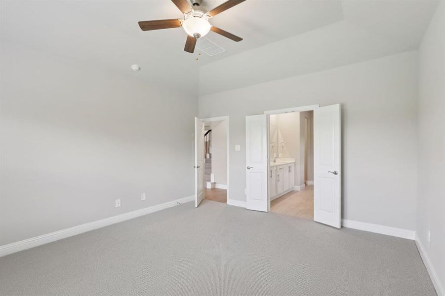 Photo is not of the actual home, but is an inspirational photo of builder’s model home and may depict options, furnishings, and/or decorator features that are not included. Photo is not of the actual home, but is an inspirational photo of builder’s model home and may depict options, furnishings, and/or decorator features that are not included.