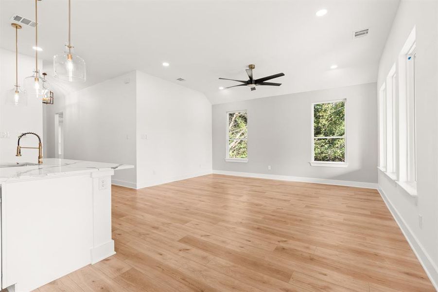 Image 25 of a home in . Image 25 of a home in .