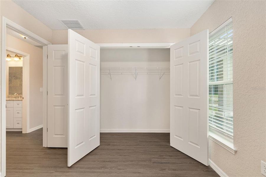 Spacious, unfurnished interior of a new home in , Belleview (Image 26). Spacious, unfurnished interior of a new home in , Belleview (Image 26).