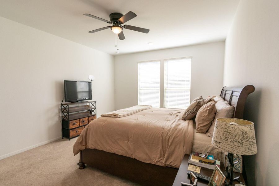 Furnished interior view inside a new home in Mustang Ridge, Alvin (Image 32). Furnished interior view inside a new home in Mustang Ridge, Alvin (Image 32).