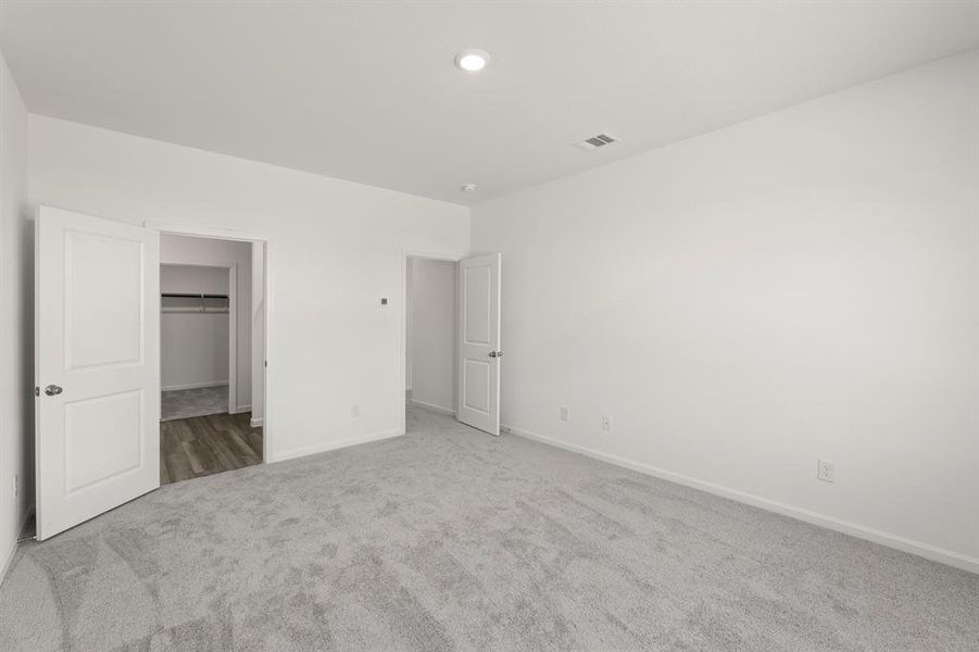 19. 807 Lexington - Primary (2)