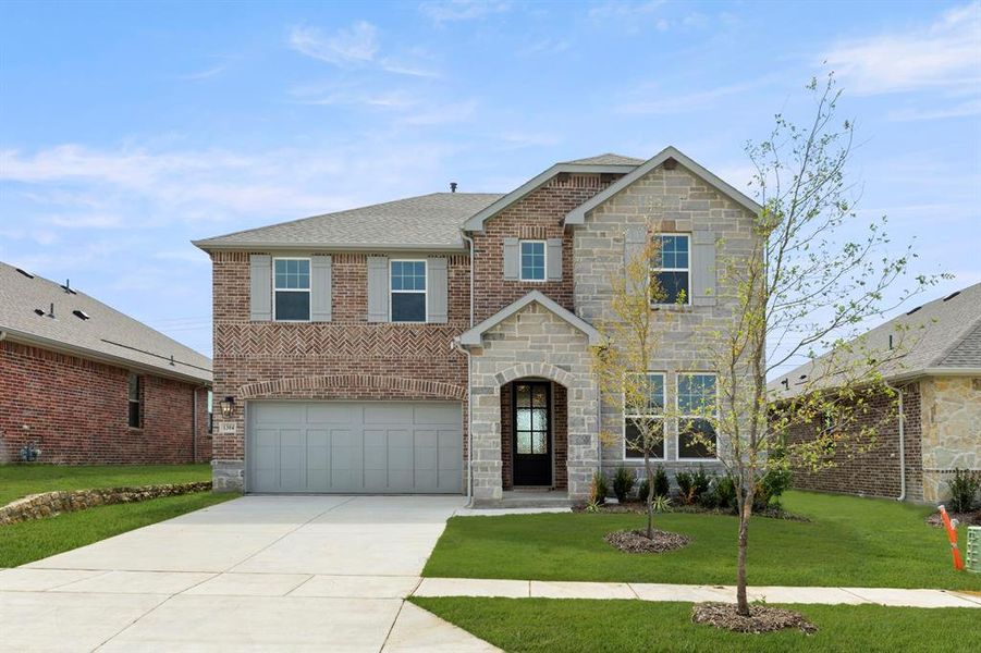 01. 1304 Abbott - Front 01. 1304 Abbott - Front