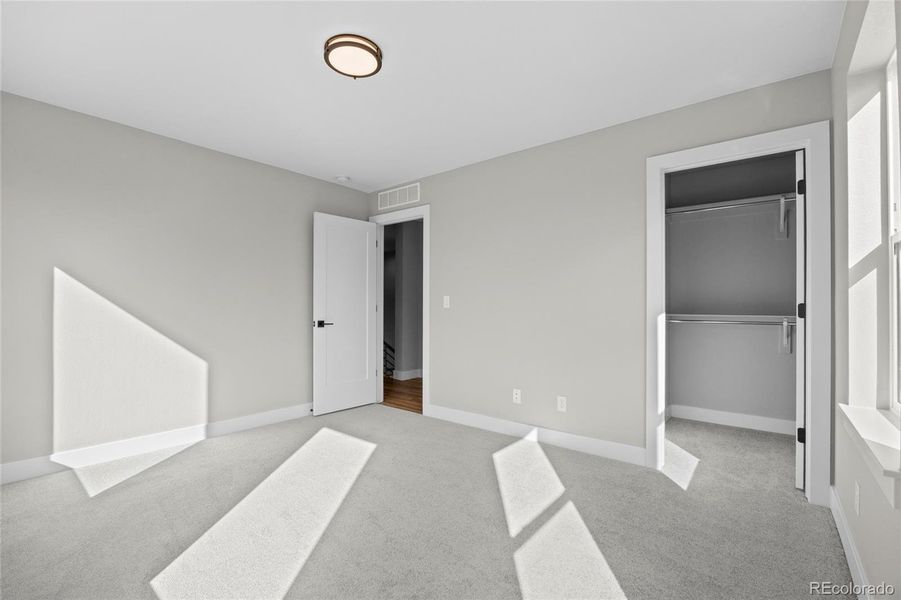 Spacious, unfurnished interior of a new home in , Denver (Image 24).