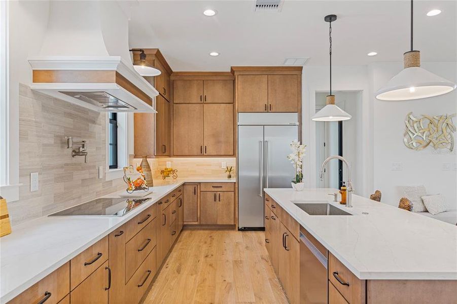 Furnished interior view inside a new home in , St. Petersburg (Image 28).