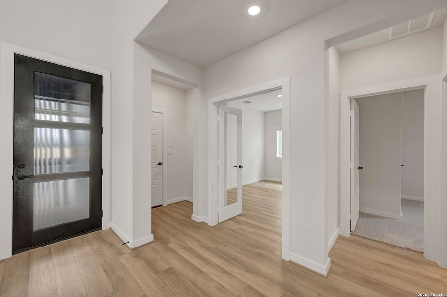 Spacious, unfurnished interior of a new home in Mayfair - Select Garden Series, New Braunfels (Image 20).