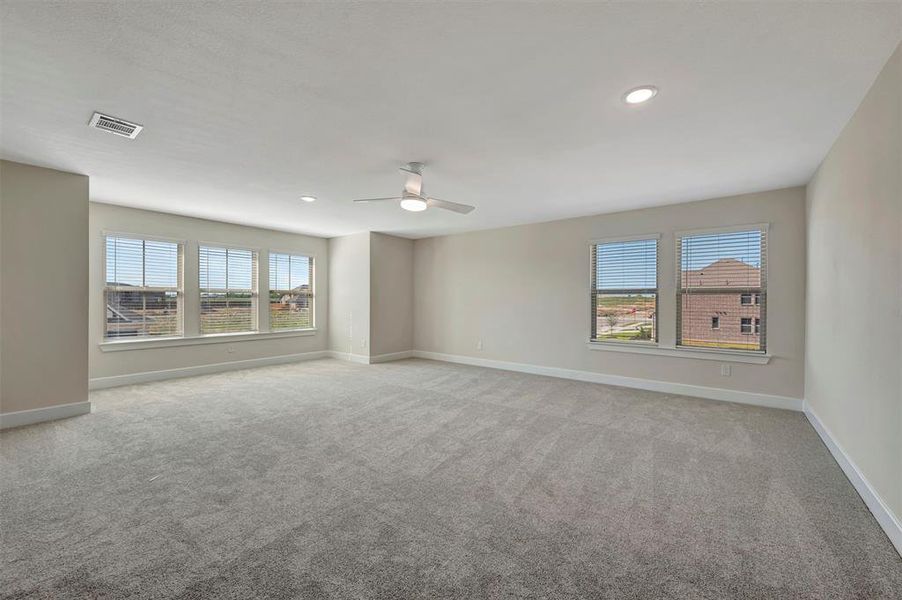 Spacious, unfurnished interior of a new home in Timberbrook, Justin (Image 26).
