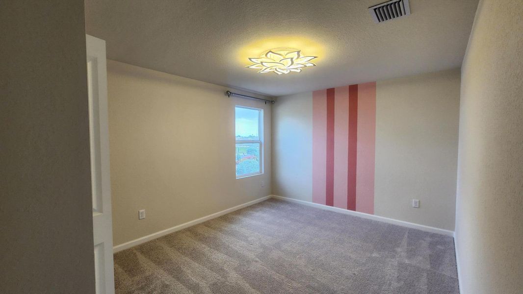 Spacious, unfurnished interior of a new home in , Fort Pierce (Image 16).